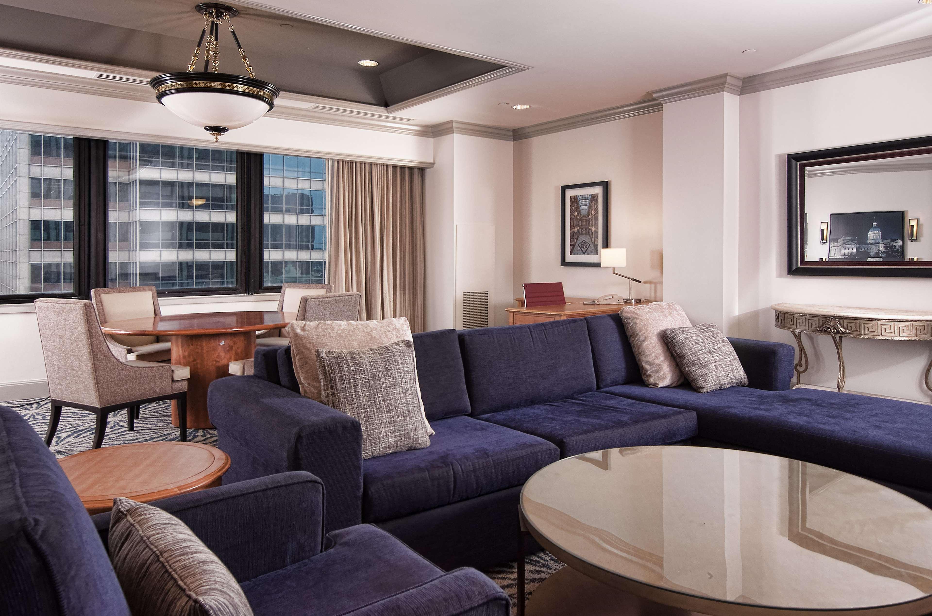 Hilton Indianapolis Hotel & Suites Luaran gambar
