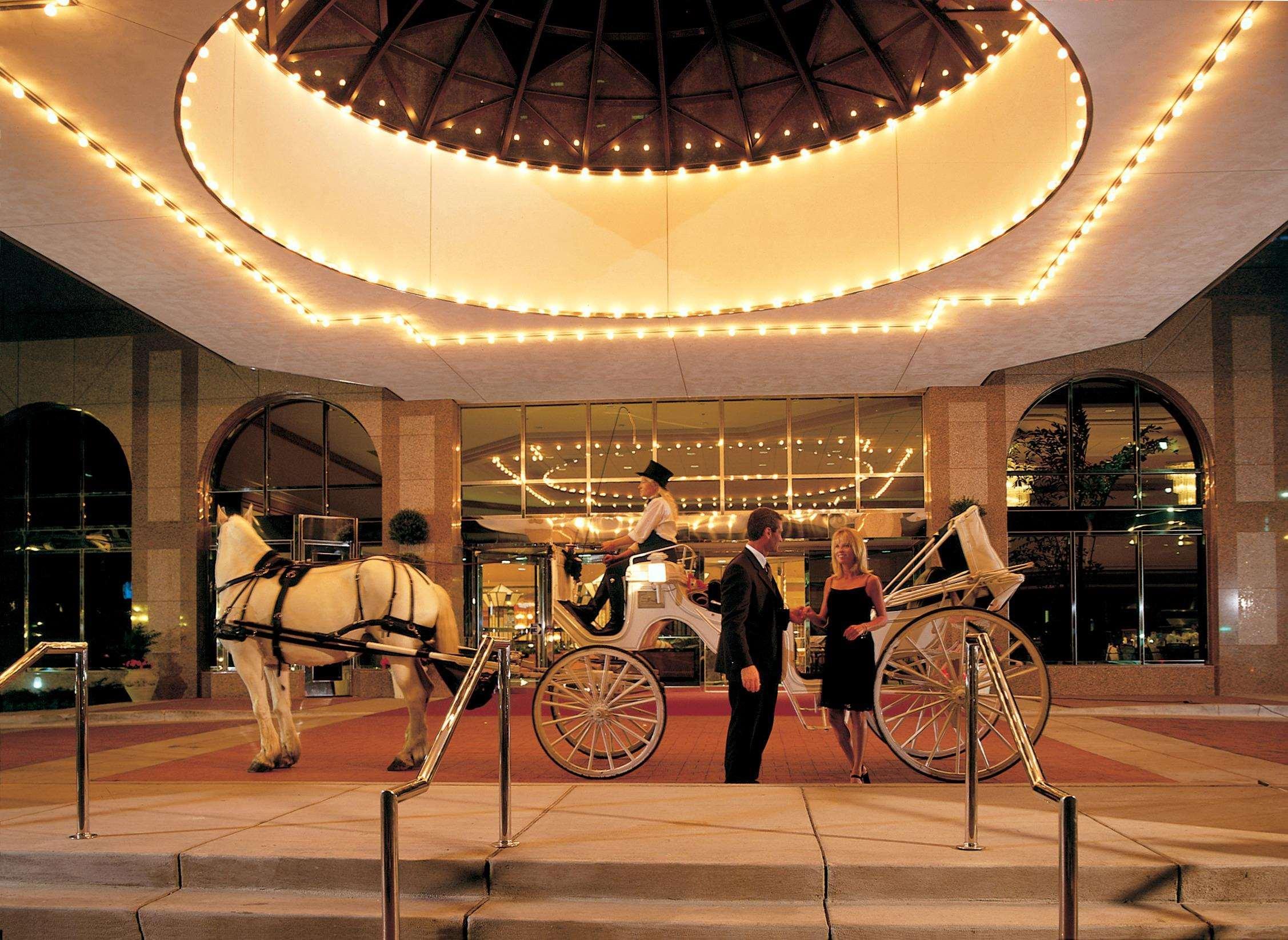 Hilton Indianapolis Hotel & Suites Luaran gambar