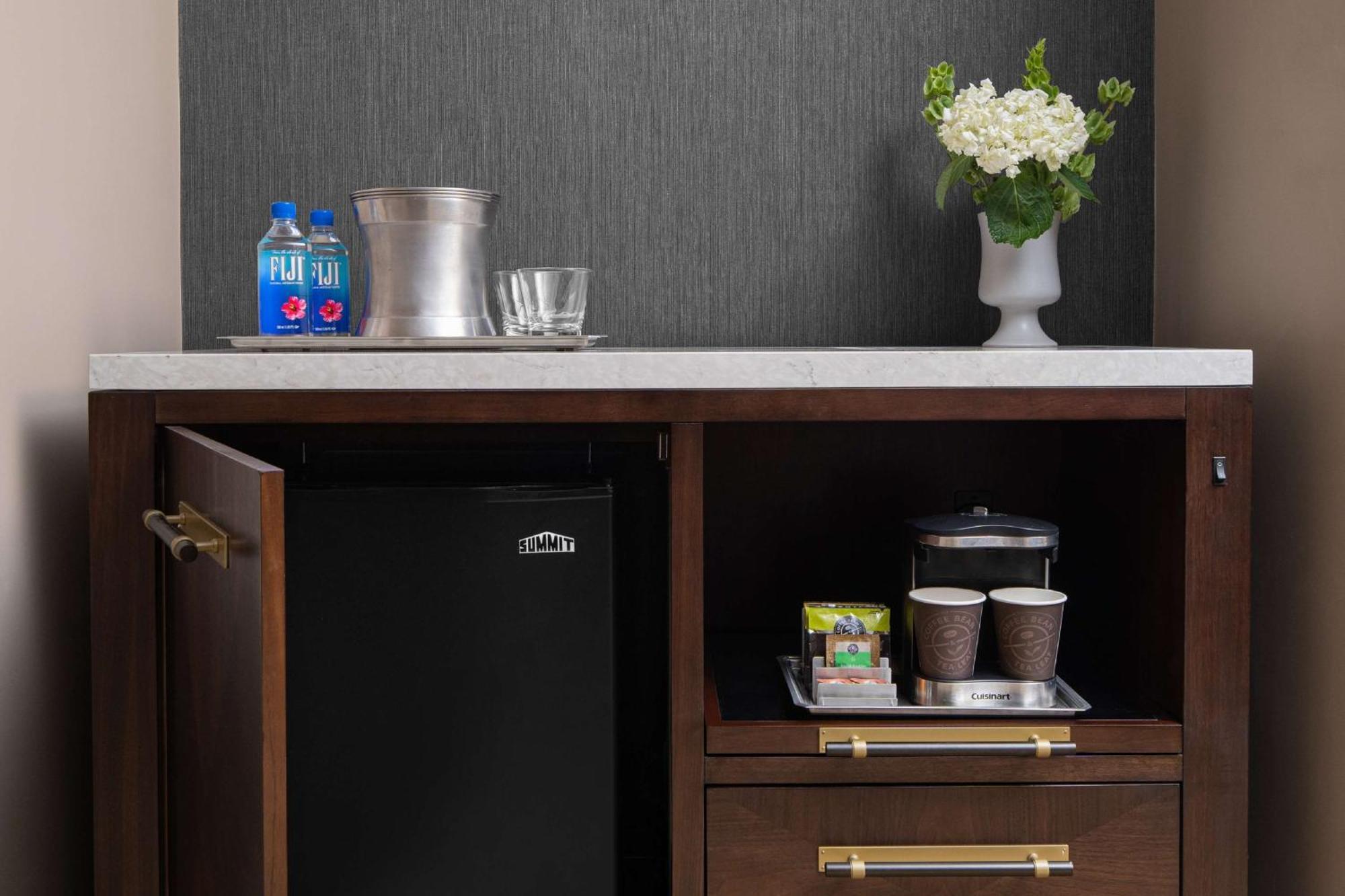 Hilton Indianapolis Hotel & Suites Luaran gambar