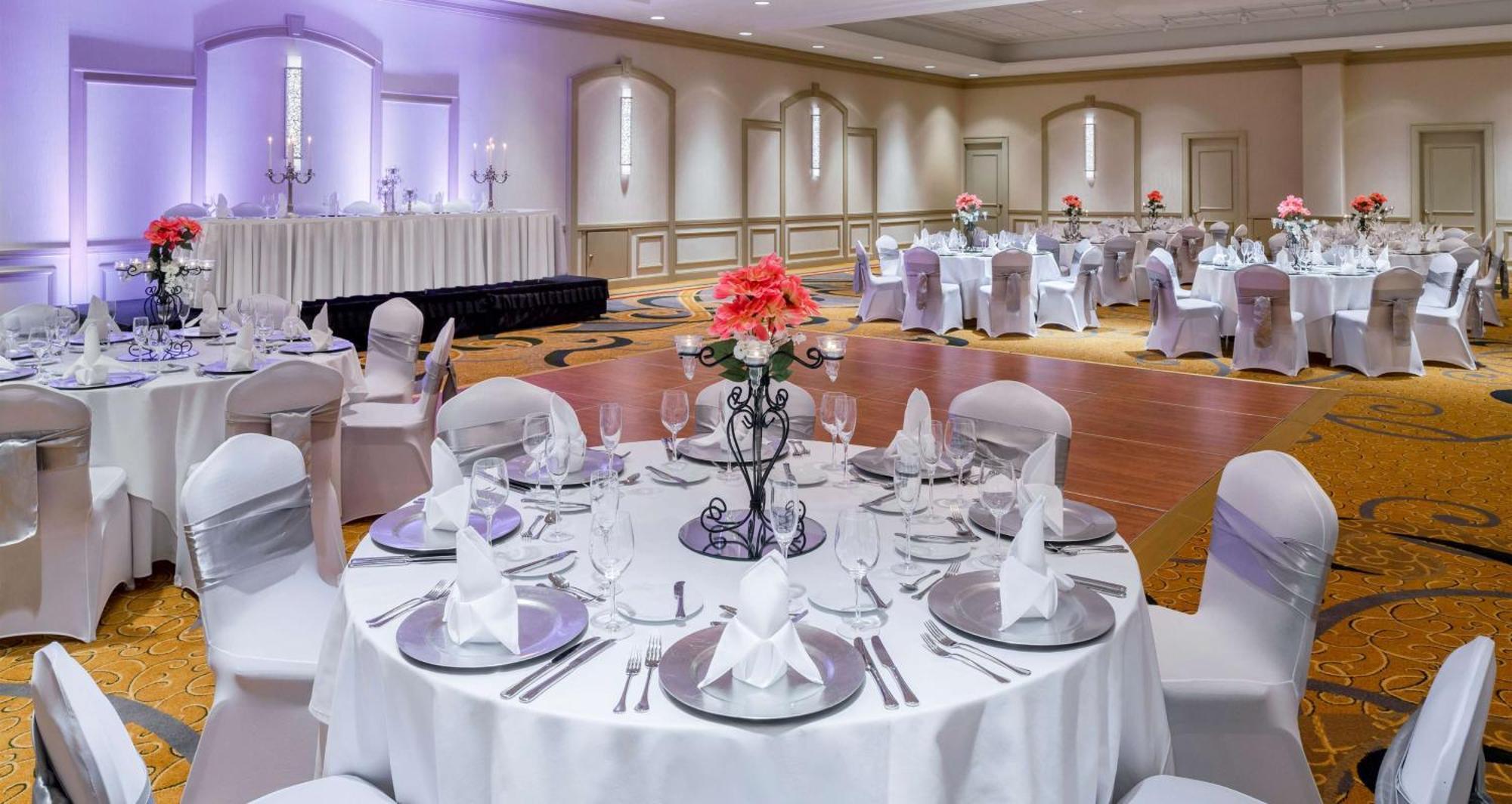 Hilton Indianapolis Hotel & Suites Luaran gambar