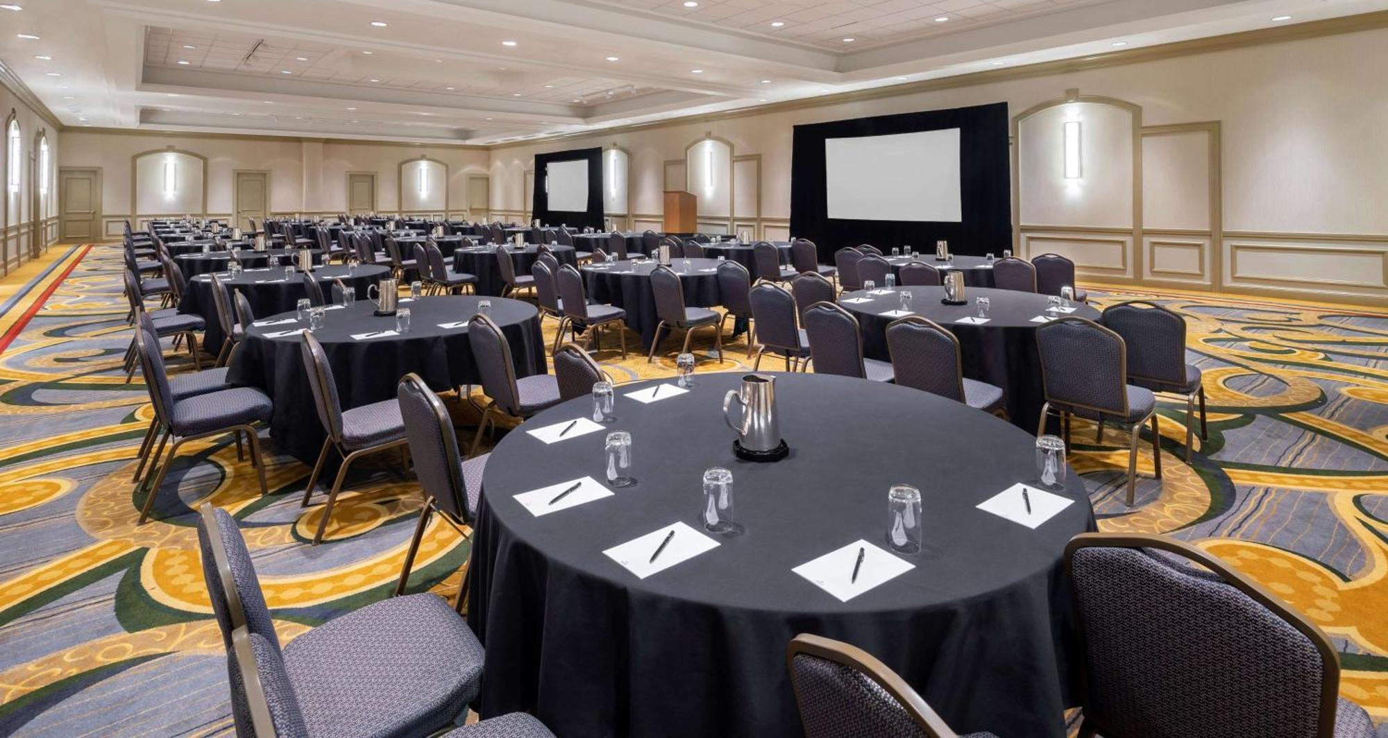 Hilton Indianapolis Hotel & Suites Luaran gambar